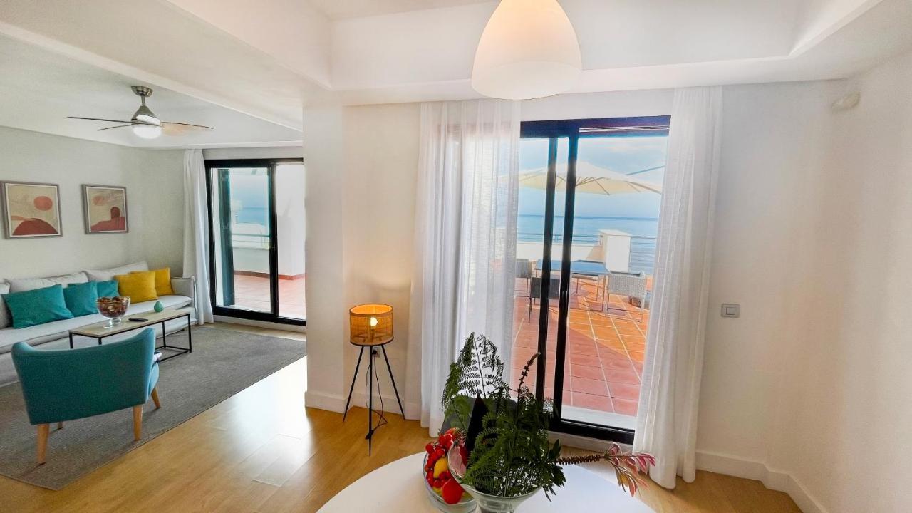Exclusive Luxury Frontline Beach Penthouse Casares Del Mar - Estepona Екстер'єр фото