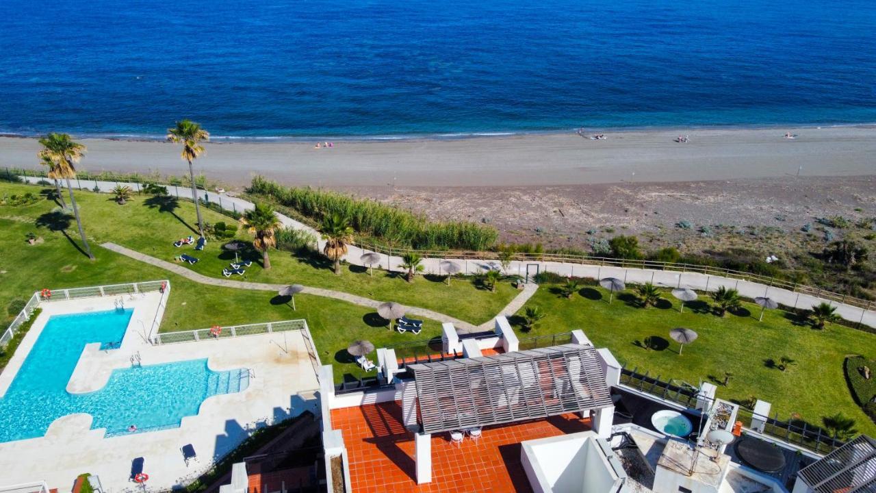 Exclusive Luxury Frontline Beach Penthouse Casares Del Mar - Estepona Екстер'єр фото